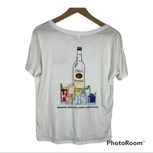 Tito’s Vodka White V Neck “Diversity Makes A Better Cocktail” Tee Sz S